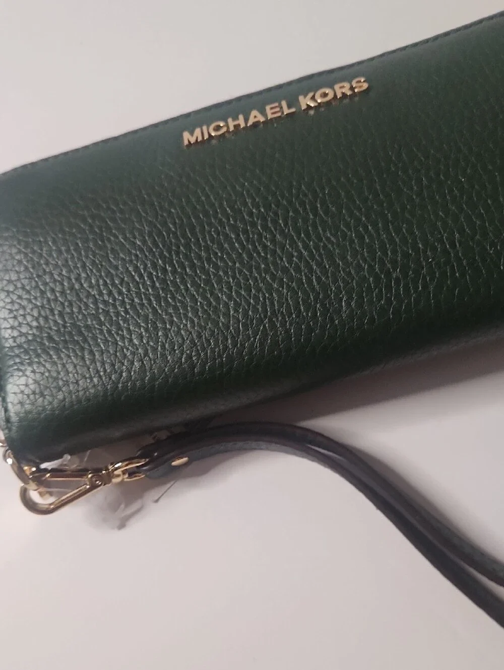 Michael Kors Jet Set Large Multi Function Leather Zip-Around Wristlet Wallet Nwt